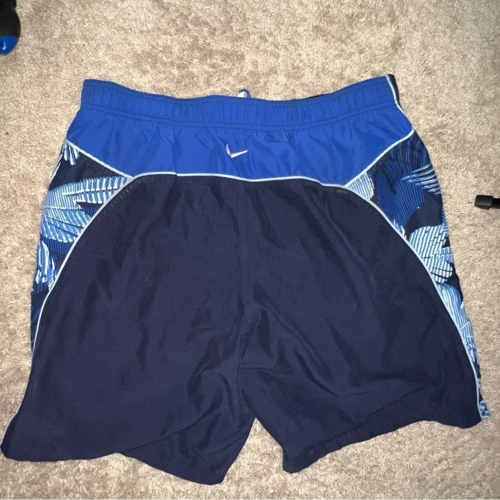 Nike Swim Trunks Vintage Navy Floral Print Swoosh Logo Swim Trunks Size Large